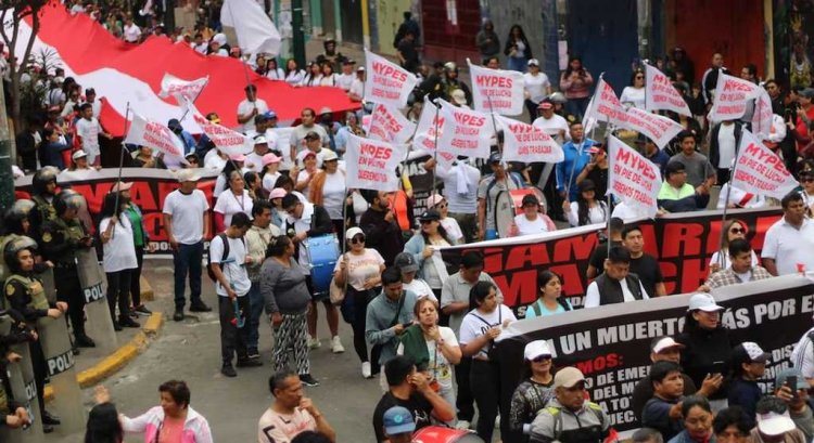 Peru transport strike halts cities over crime