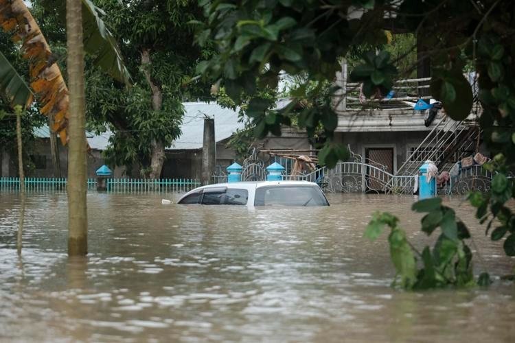 Tropical storm Trami leaves 46 dead in Philippines