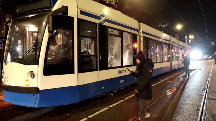 Renewed violence in Amsterdam after soccer match