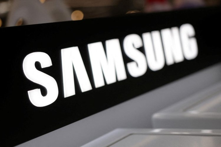 Samsung shares hit 4-year low amid tariff fears