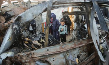 Israeli airstrikes kill 14 Palestinians in Gaza