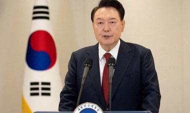 South Korean president arrested amid protests