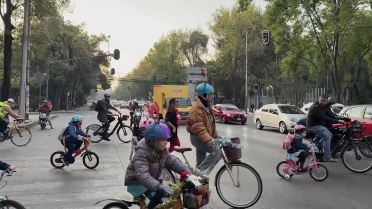 Parents in Mexico City lead safe cycling push