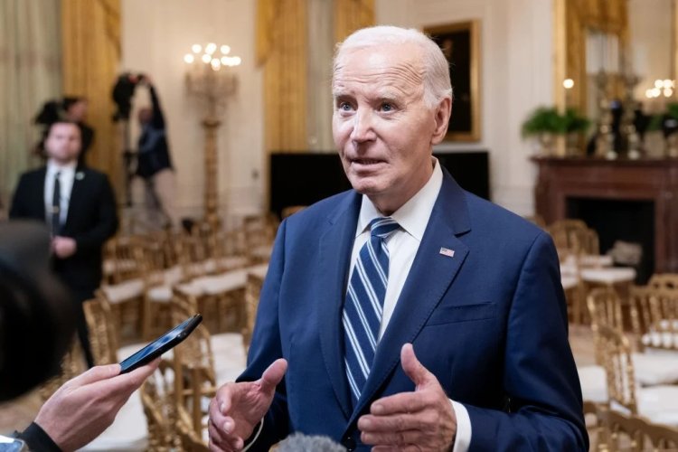 Biden criticizes Trump's birthright plan