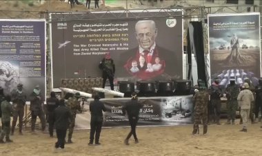 Hamas hands over bodies of Israeli hostages