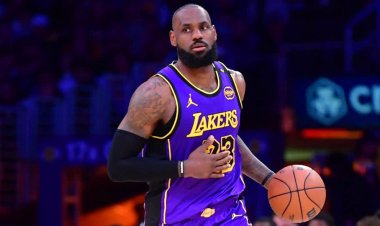 LeBron James hits 50,000 career points