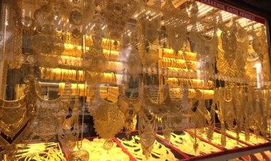 Gold prices hit record $3,128 per ounce