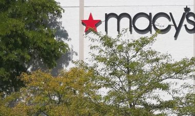 Macy’s lowers profit forecast amid tariff pressures