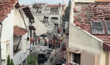 Iran missiles hit Tel Aviv area