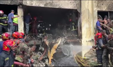 Bangladesh jet crashes into school