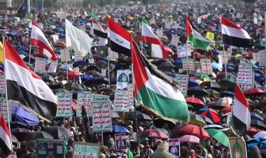 Houthis rally in Sanaa for Gaza support