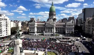 Argentina Congress overrides Milei veto