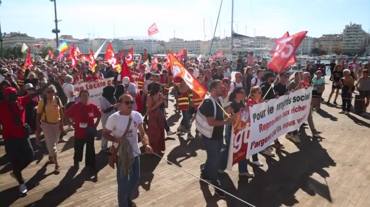 France hit by mass strike over austerity