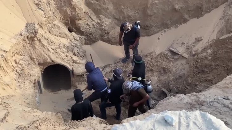 Israel and Hamas clash over hostage remains