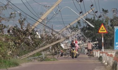 Typhoon Kalmaegi kills five in central Vietnam
