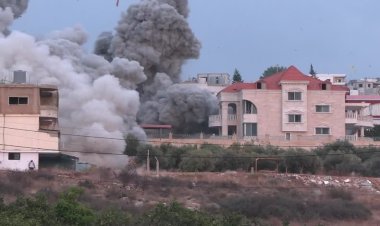 Israeli strikes hit Lebanese towns after warnings