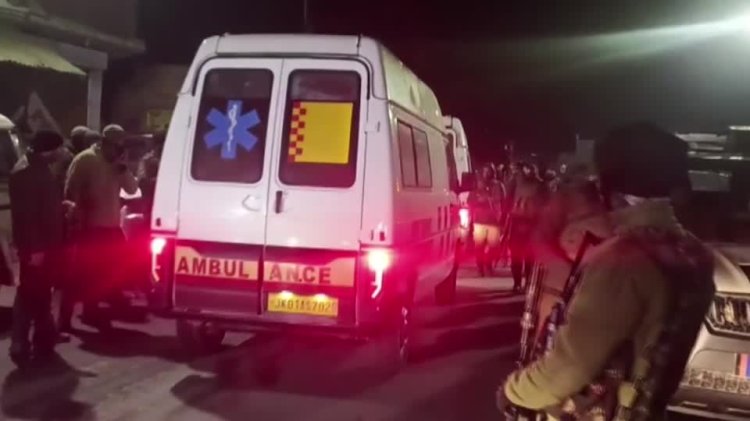 Blast at Kashmir police station kills nine