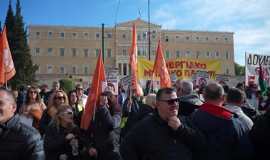 Protests hit Greece over budget
