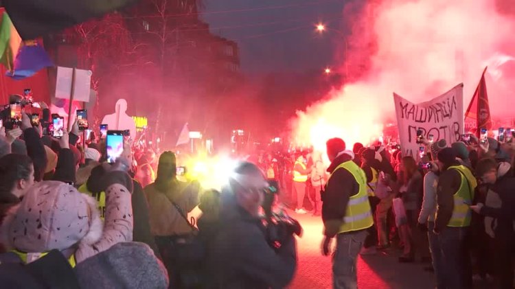 Serbian students protest pressure on universities