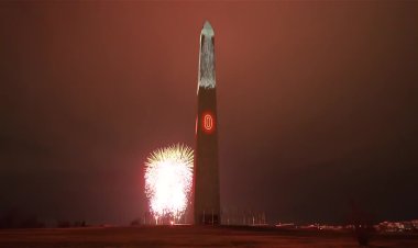 U.S. marks 250th anniversary with light show