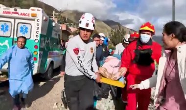 Train collision on Machu Picchu line