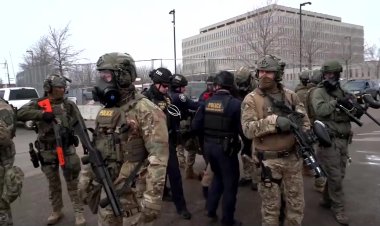 Clashes erupt after ICE shooting in Minneapolis