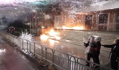 Albania protests erupt over graft claims