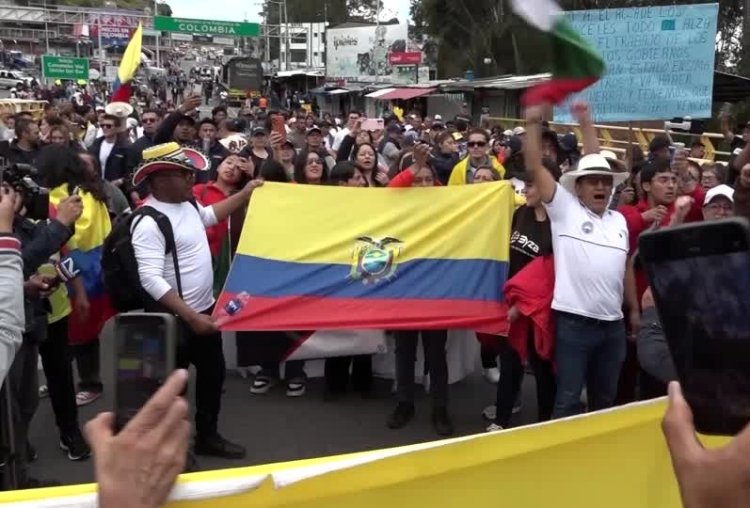 Ecuador Colombia unions protest border tariffs