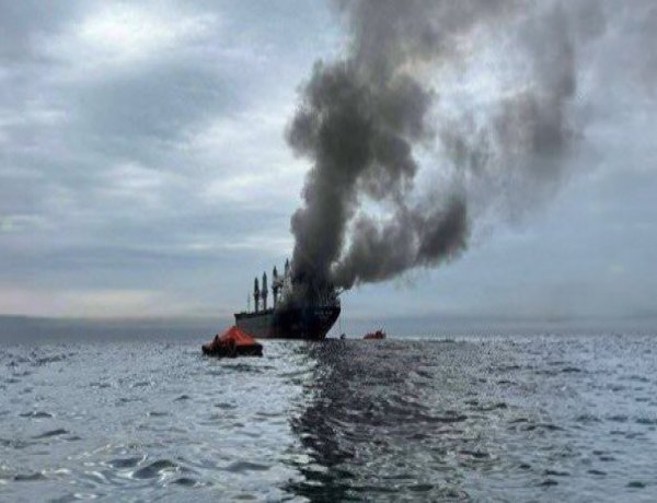 Iran strikes fuel tanks in Bahrain