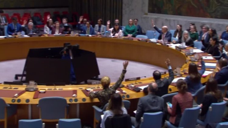 UN extends Afghanistan mission briefly