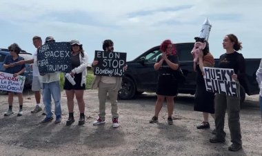 Protest targets SpaceX IPO plans