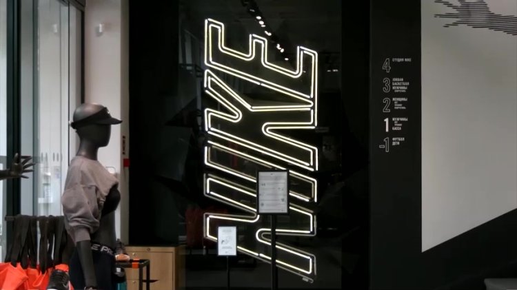 Nike cuts 1,400 jobs in restructuring