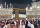 Pilgrims gather in Mecca for Hajj rites