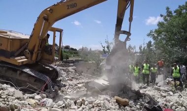 Israeli strikes kill 14 in southern Lebanon
