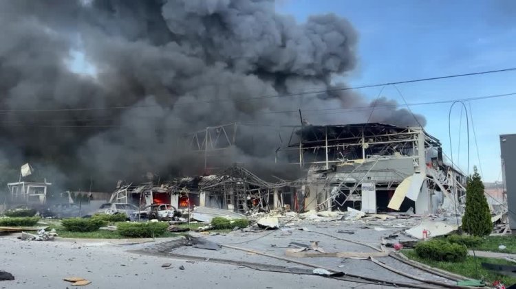 Strike on Zaporizhzhia kills 12