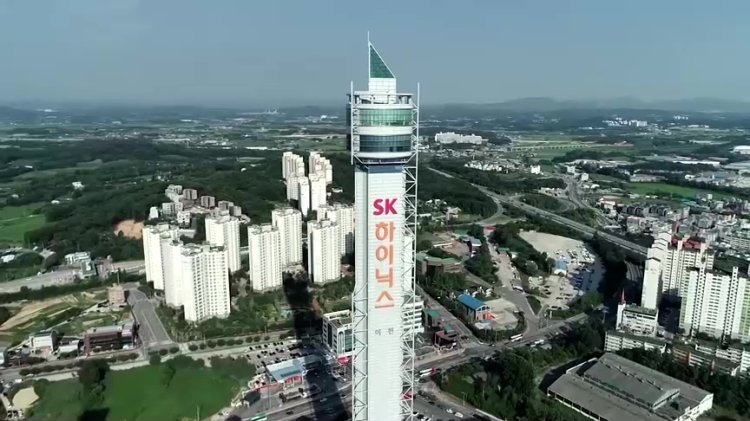 SK Hynix nears $1 trillion value