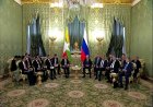 Putin hosts Myanmar leader for cooperation talks