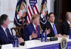 Trump's approval hits presidency low