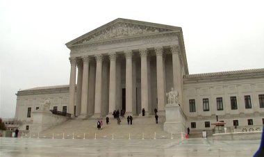 U.S. Supreme Court clears way for Trump mail ballot rules