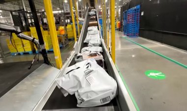 Amazon restores arbitration clause