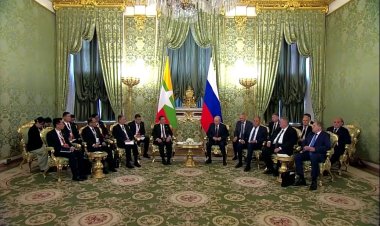 Putin hosts Myanmar leader for cooperation talks