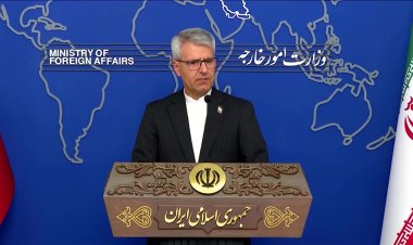 Iran, Oman hold Hormuz shipping talks