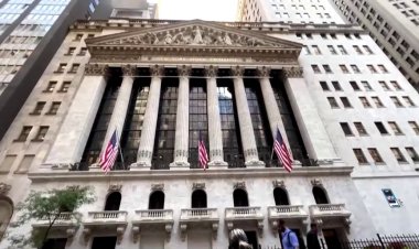 United States Debt Hits $40 Trillion Mark
