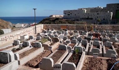 Spain buries migrants after Ceuta tragedy