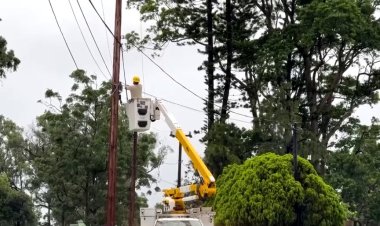 Hawaii hit by Lala; 200,000 lose power