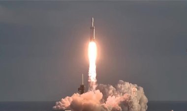 NASA launches new telescope for cosmic quest