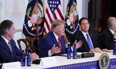 Trump's approval hits presidency low