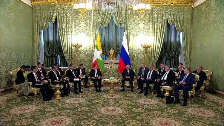 Putin hosts Myanmar leader for cooperation talks