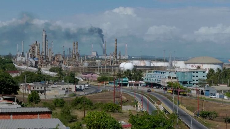 Venezuela expects $209 billion from US oil deal