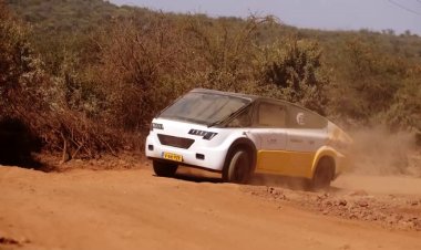 Dutch students test solar clinic in Kenya